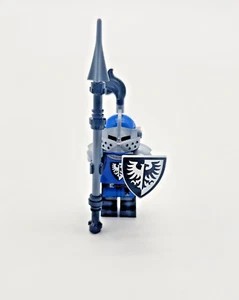 LEGO CASTLE BLACK FALCON BLUE/SPEARMAN MINI FIGURE - Picture 1 of 3