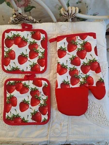 Mit Forno e 2 Porta Pentole FRAGOLA Collezione Primavera NUOVO Ottimo Regalo - Foto 1 di 2
