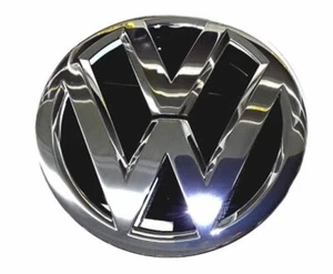 Orig. VW Golf VII 7 VW Emblem Zeichen Logo Heckklappe chrom schwarz 5G0853617A - Bild 1 von 1