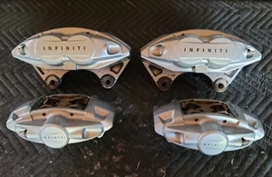 2009-14 Infiniti FX37/FX50s Genuine Akebono Caliper Set - Picture 1 of 12