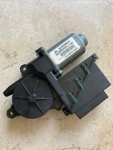 VW Polo 9N Bj.03 orig. ArvinMeritor Fensterhebermotor vorne rechts 6Q2959801A - Bild 1 von 7