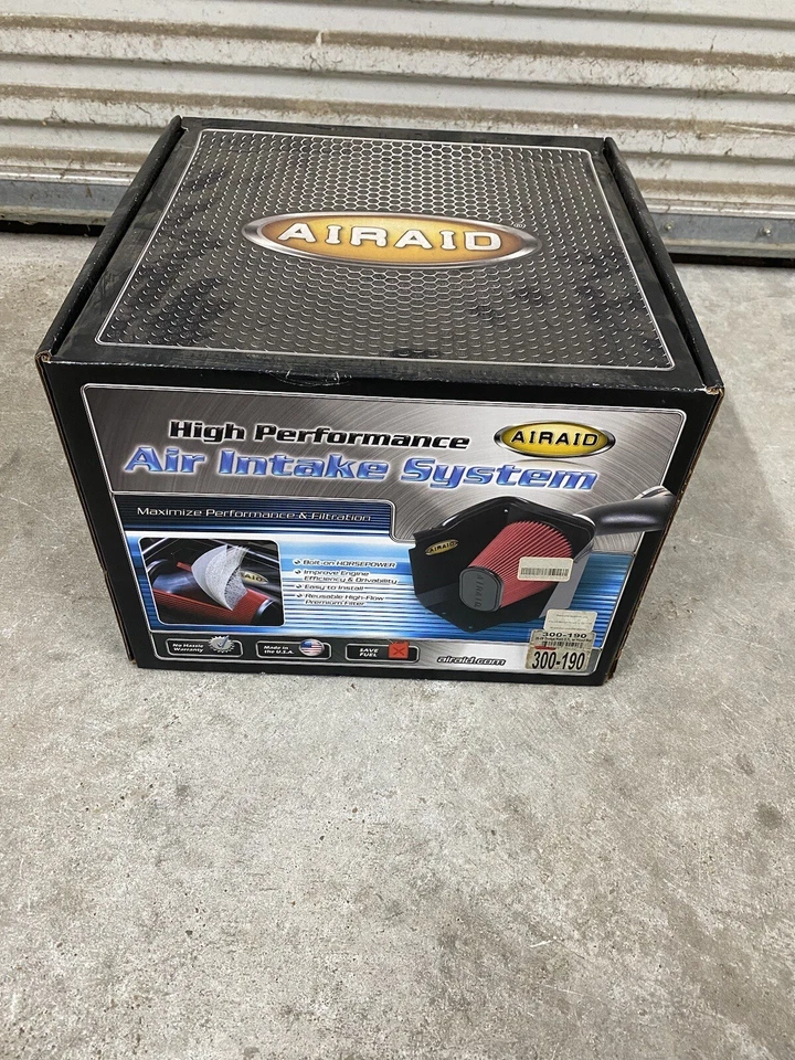 Sistema de admisión de aire frío Airaid 300-190 2006-2008 Dodge Ram Hemi 5,7 L ¡Envío gratuito! Foto 1 de 4