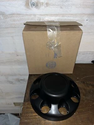 GENUINE GM For Chevy Tahoe Suburban,GMC Yukon C1500 C2500 C3500 Black Center Cap - Image 1 of 3