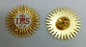Emblema Jesuita Jesucristo Sello IHS Iglesia Católica Cruz Cristograma Estrella Pin - Imagen 1 de 4