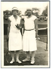 Tennis players, Mme. Bonnam and Miss Colyer  Vintage silver print Tirage argen