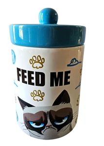 Grumpy Cat "Feed Me" Ceramic Kitty Treat Jar With Blue Lid By Ganz - Picture 1 of 12