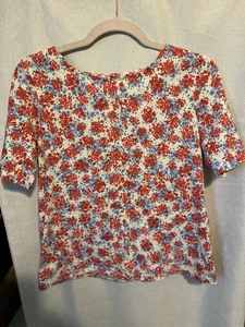 Talbots Petite Red Floral Rounded Scalloped Soft Knit Pima Cotton | SP - Bild 1 von 4