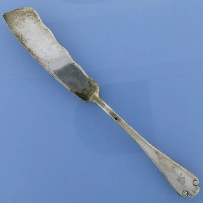 Tiffany & Co. 1911 Flemish Sterling Silver - 7 1/8" Pickle Serving Knife - M - Image 1 of 4