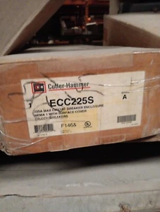 CUTLER HAMMER ECC225S 225A 240V 3Ph . BRAND NEW - Picture 1 of 1