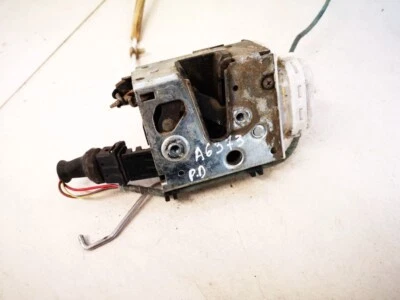 Mecanismo de bloqueo de puerta Audi A6 1995 - parte delantera derecha 8d1837016d, Ge #1322734-49 Foto 1 de 4