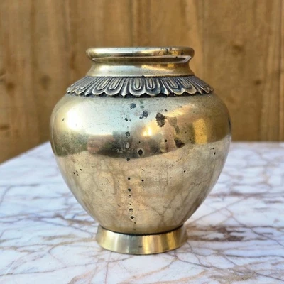 Jarrón incensario chino antiguo de bronce siglo XVIII detalle fino QING quemador de incienso Foto 1 de 4