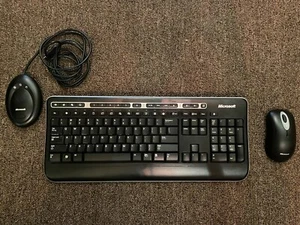 Microsoft Wireless Desktop Receiver 3.1, Mouse 2000, Keyboard 1000 kit - Zdjęcie 1 z 1