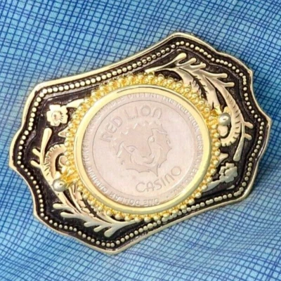 Gamblers Red Lion Casino Belt Buckle Elko NV Gaming Token Western Vtg    .DBD928 - Image 1 of 4