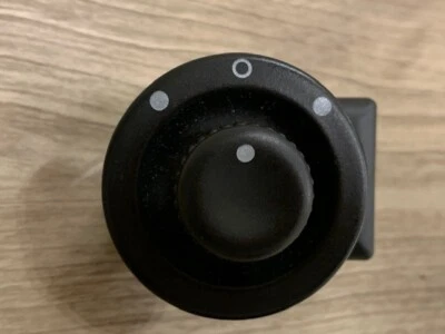 bouton commutateur reglage retroviseur  SCENIC 2 -  8200002442 A  - Photo 1/4