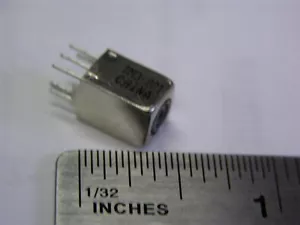 15 Coilcraft 7M3-221 "Slot Seven" .22uH 7mm Tunable RF Inductors - Picture 1 of 1