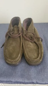 Hush Puppies - Picture 1 of 4
