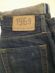 GAP 1960 28 29 30 Straight Fit Raw Selvedge Denim Blue Jeans Mens Button Fly - Picture 1 of 10