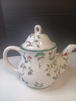 Pfaltzgraff Winterberry Teapot Holiday Stoneware Holly Berry - Image 1 of 4