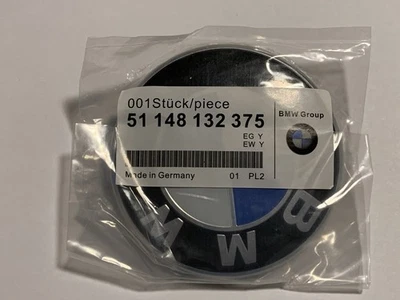 82 mm emblema redondo BMW OEM 2 pines capó delantero/baúl 51148132375 NUEVO Foto 1 de 2