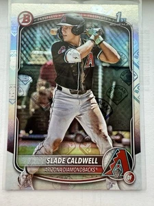 2025 Bowman SLADE CALDWELL Retro Bowman Logo Foil SSP Custodia Hit #BP-21 1° Dbacks - Foto 1 di 2
