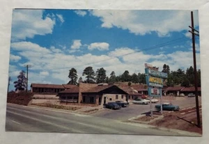 Western Hills Motor Hotel East Flagstaff, Arizona. Postcard (J2) - Picture 1 of 2