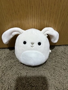 Squishmallows Valentina der Hase 5 Zoll Stofftier Plüsch grau EUC - Bild 1 von 3