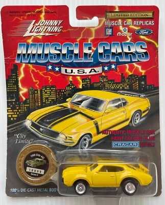 1969 Olds 442 Vintage Johnny Lightning Muscle Cars EUA Amarelo Fundido NOVO, #112 - Imagem 1 de 2
