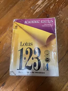 Lotus 123 Spreadsheet for Windows Release 4 Full Box. Never Used. - Picture 1 of 4