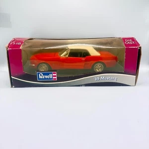 Revell - 1965 Ford Mustang Convertible, Diecast Car 1:18, Red #8757 - Picture 1 of 7