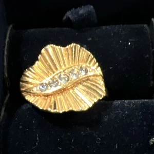 Modern Ring Size 9  - Picture 1 of 10