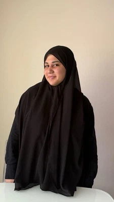 МУСУЛЬМАНСКИЙ ЖЕНСКИЙ ХИДЖАБ 3 в 1 СТРУЯЩИЙСЯ ШИФОНОВЫЙ ГОЛОВНОЙ УБОР С МАГНИТНЫМИ ШТИФТАМИ И НИЖНЕЙ КРЫШКОЙ - Изображение 1 из 4