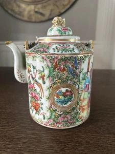 Antike Famille Rose Teekanne  - Bild 1 von 17