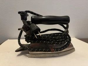 Vintage  Little Princess Electric Iron Collectors Piece With Cord, Tested - Picture 1 of 5
