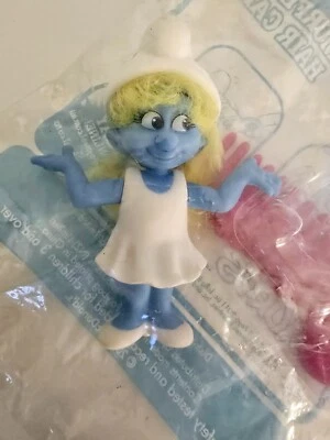 Rare Mcdonalds Happy Meal Toy 2011 Peyo SMURFETTE NYLON HAIR CARE The Smurfs - image 1 of 4