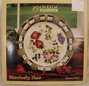ONEIDA KITCHEN STRAWBERRY PLAID DINNER PLATE 10 1/2" DIAMETER - Picture 1 of 4