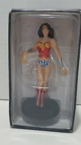 Wonder Woman Figurine (ASO 1301) Eaglemoss DC Comics Superhero Collection 1:21