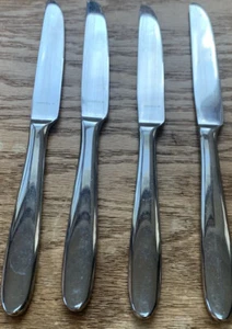 Trista Luann Jennifer Mooncrest Oneida Stainless Dinner Knives Flatware Set Of 4 - Picture 1 of 5