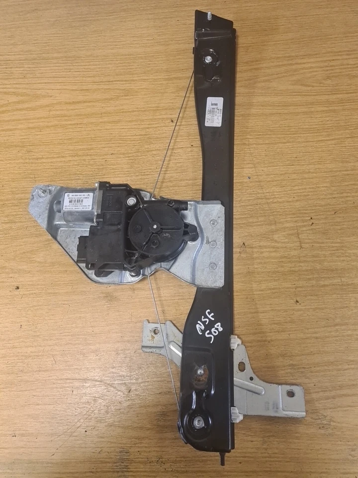 REGULADOR VENTANA DELANTERA LADO PASAJERO PEUGEOT 508 SW 2015 2.0 HDI 9688808280 Foto 1 de 4