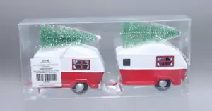 Hobby Lobby Retrò Metallo Rosso Camper Decorazioni Natalizie con Albero Confezione da 2 NUOVO - Foto 1 di 5