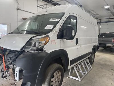 Módulo de control de carrocería usado se adapta a: Ram Promaster 1500 2021 furgoneta control de carrocería grado BCM Foto 1 de 4