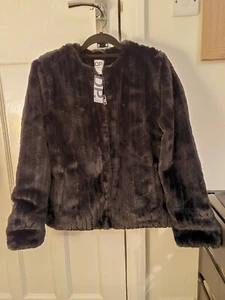 DOROTHY PERKINS BLACK FUR JACKET BNWT BRAND NEW SIZE S COLLARLESS - Picture 1 of 7