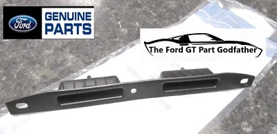 2005,2006 FORD GT GT40 REAL FORD GT OEM UPPER DOOR FEMALE PLASTIC WEDGE 05/06 - Image 1 of 2