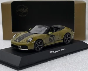 Porsche 911 (992.1) GTS Cabriolet Spirit 70 Olive Neo Green Met 1:43 Spark - Picture 1 of 19