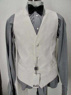 $465 DOLCE & GABBANA white velvet vest new with tags, missing button 38/48 U38 - Image 1 of 4