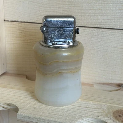 ENCENDEDOR DE MESA VINTAGE CON BOTÓN PULSADOR THORENS Foto 1 de 4