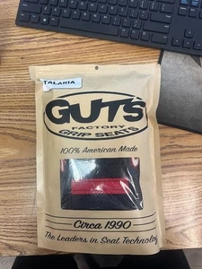 Guts Ribbed Seat Cover Fits Talaria XXX Pro 2023 - Current Black With Red Ribs - Bild 1 von 2