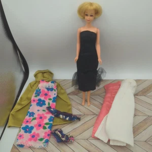Muñeca Barbie Francie Hair Happenin's vintage ojos marrones Japón con ropa - Imagen 1 de 14