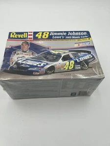 Jimmie Johnson #48 Lowes 2003 Monte Carlo Revell 1:24 Modellbausatz 85-2191 versiegelt - Bild 1 von 5