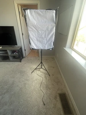 Photography Light MOUNTDOG - Image 1 of 4