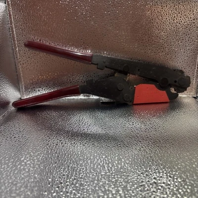 HERRAMIENTA PRENSADORA DE TRINQUETE DE COMPRESIÓN BURNDY Y2MR Foto 1 de 4